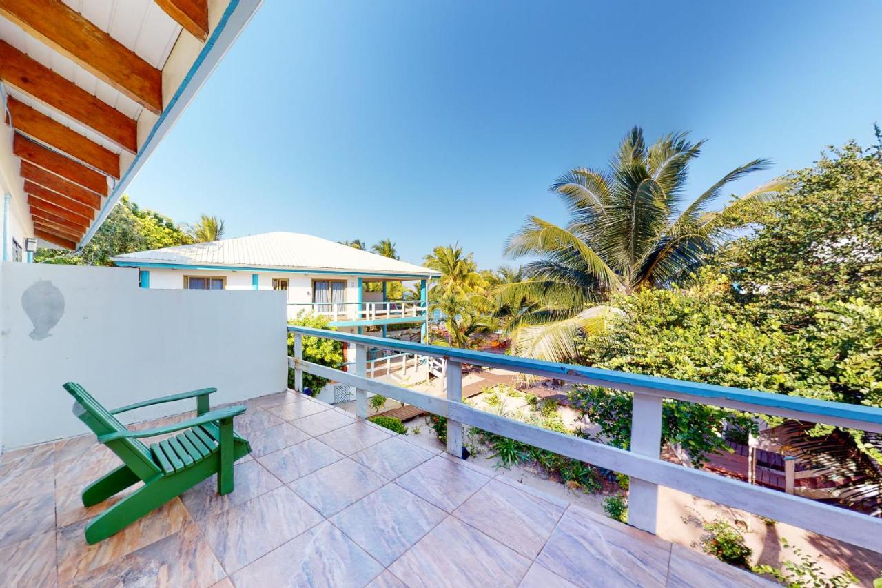 Condo #27 @ Beachside Villas Dangriga Exterior foto